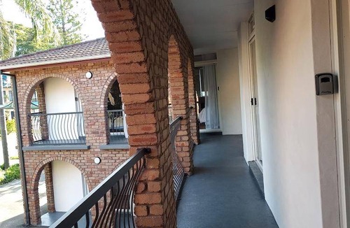 Bateau Bay Hotel | 11 m² Motel ∙ 4 guests