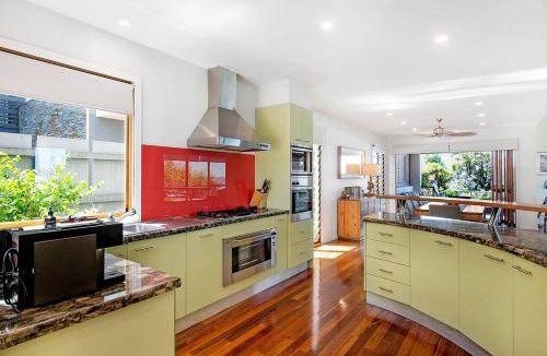 Tugun House | 12 m² House ∙ 5 bedrooms ∙ 12 guests