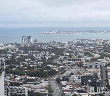 Brighton Apartment | 120 m² Apartment ∙ 3 bedrooms ∙ 7 guests