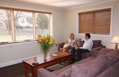 Armidale Apartment | 120 m² Apartment ∙ 4 guests