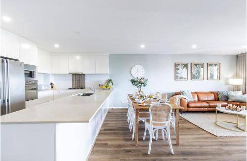 Fingal Bay Apartment | 120 m² Apartment ∙ 4 bedrooms ∙ 9 guests