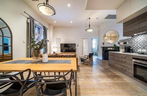 North Adelaide Apartment | 123 m² Apartment ∙ 2 bedrooms ∙ 4 guests