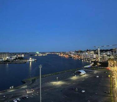 Wickham Apartment | 128 m² Apartment ∙ 3 bedrooms ∙ 6 guests