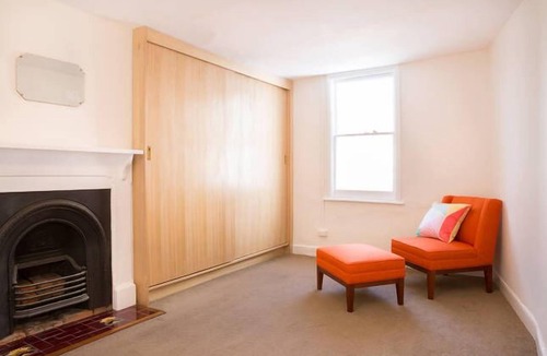 Sullivan's Cove Apartment | 128 Murray Apartment 2 | Hobart CBD