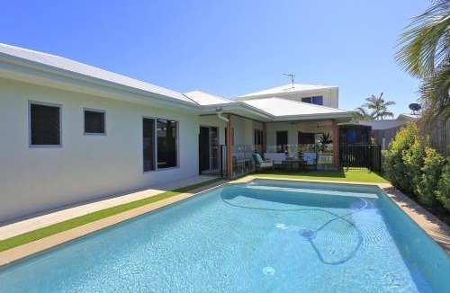 Bargara Bed & Breakfast | 12th Tee BnB