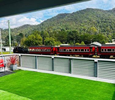 Queenstown House | 130 m² House ∙ 2 bedrooms ∙ 4 guests