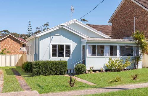 Mollymook House | 132 m² House ∙ 3 bedrooms ∙ 6 guests