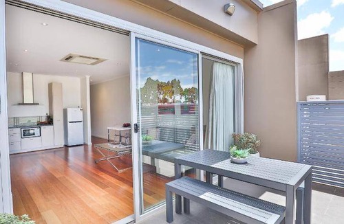 Mildura Central Business District Apartment | 137 m² Apartment ∙ 2 bedrooms ∙ 127 guests