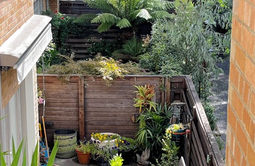 St. Kilda East Apartment | 14 Chapel - A gorgeous garden apartment in St Kilda