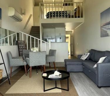 Wongarra Apartment | 14 Whitecrest Great Ocean Road Resort - Ocean View
