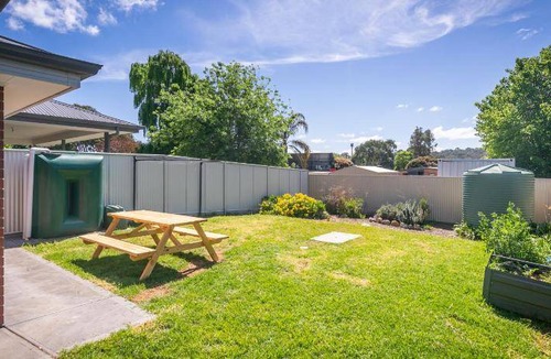 Mount Barker House | 141 m² House ∙ 3 bedrooms ∙ 4 guests