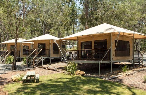 Oxenford Other | 15 m² Tent ∙ 11 guests