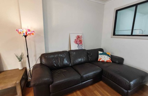 Campbellfield House | 15 mins to Airport|Gateway to NSW