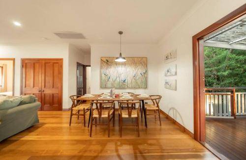 Annerley House | 150 m² House ∙ 3 bedrooms ∙ 7 guests