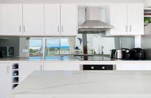 Boat Harbour House | 150 m² House ∙ 4 bedrooms ∙ 10 guests