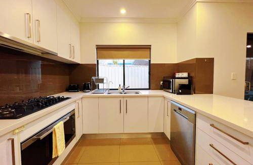 Felixstow Villa | 158 m² Villa ∙ 3 bedrooms ∙ 6 guests
