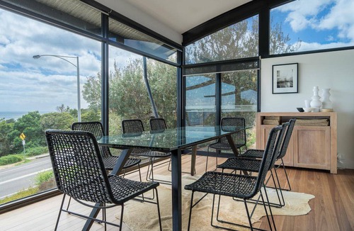 Mornington House | 160 m² House ∙ 4 bedrooms ∙ 8 guests