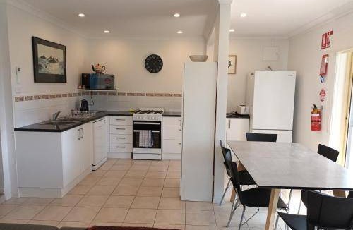 Merimbula Apartment | 160 m² Serviced apartment ∙ 3 bedrooms ∙ 7 guests