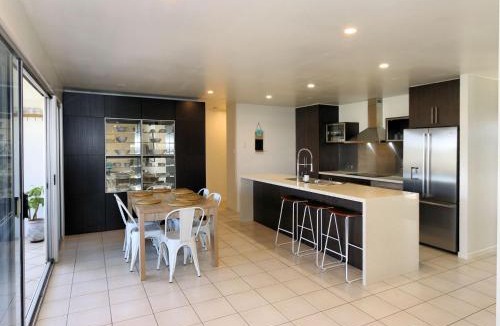 Bargara House | 17 Bargara Lakes Drive Bargara