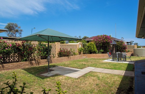 Streaky Bay House | 17 Eyre Ave - Waterfront Accomodation