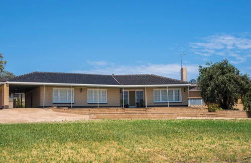 Streaky Bay House | 17 Eyre Ave - Waterfront Accomodation