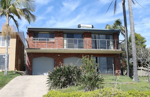Scotts Head House | 180 degree Ocean Views