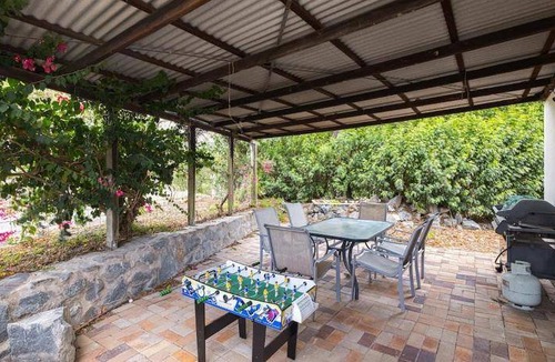 Upper Coomera House | 180 m² House ∙ 3 bedrooms ∙ 6 guests