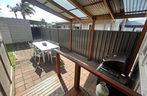 Lakes Entrance Resort | 180 m² Resort ∙ 4 bedrooms ∙ 14 guests