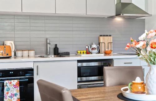 Fingal Apartment | 1BR Apartment 43 sleeps 5,Golf,Beach,Hot Springs