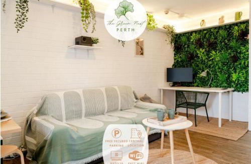 East Perth Apartment | 1BR Apartment with Free Parking near Perth CBD
