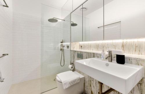 Dawes Point Apartment | 2-4 Trinity Avenue