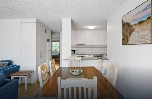 Byron Bay Apartment | 2/56 Lawson Street at Clarkes Beach