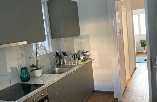 Mousio Apartment | 2 Bedroom Apartment With Sunny Terrace in Central Athens