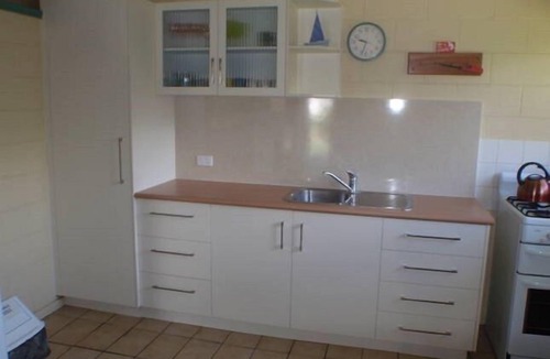 Happy Valley Apartment | 2 bedroom unit that sleeps 5 people