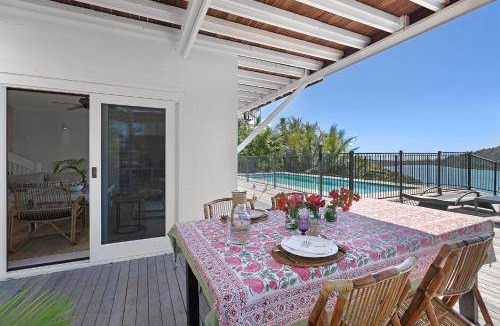 Shute Harbour House | 200 m² House ∙ 4 bedrooms ∙ 6 guests