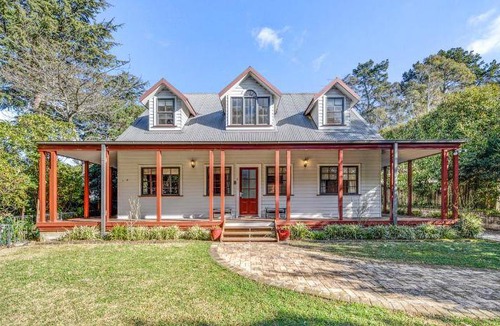 Wentworth Falls Resort | 200 m² Resort ∙ 2 bedrooms ∙ 127 guests