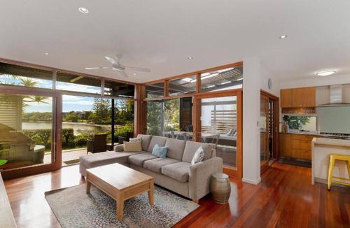 Twin Waters Apartment | 200 m² Serviced apartment ∙ 4 bedrooms ∙ 127 guests