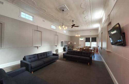 Muswellbrook Hotel | 21 m² Hotel ∙ 2 guests