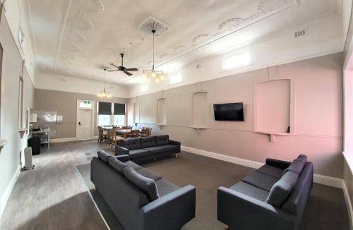 Muswellbrook Hotel | 21 m² Hotel ∙ 2 guests