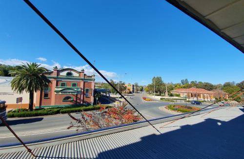 Muswellbrook Hotel | 21 m² Hotel ∙ 2 guests