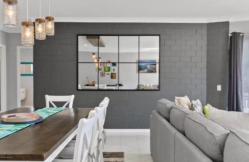 Point Lookout Apartment | 21 The Islander Resort
