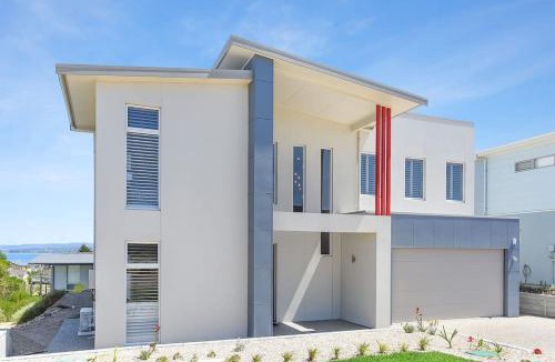 Port Elliot House | 23 Boomer - BYO Linen - Wi-Fi - Luxury - Ocean Views