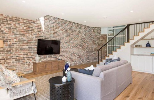 Berry House | 230 m² House ∙ 3 bedrooms ∙ 6 guests