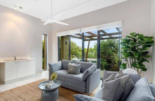 Currumbin House | 232 m² House ∙ 4 bedrooms ∙ 10 guests