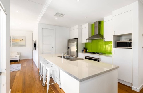 Henley Beach South House | 249 m² House ∙ 3 bedrooms ∙ 8 guests