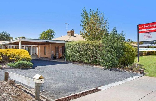 Stawell Hotel | 25 m² Hotel ∙ 10 guests