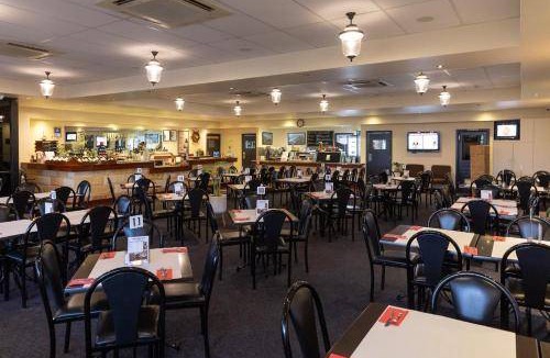 Port Macdonnell Hotel | 25 m² Hotel ∙ 4 guests