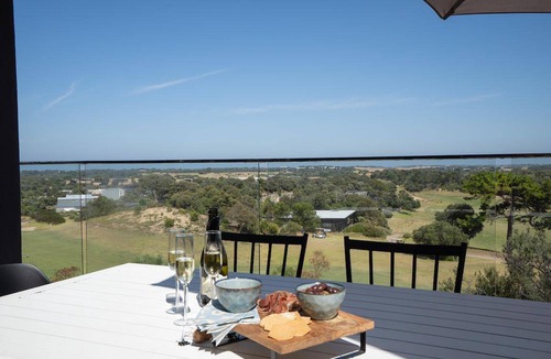Fingal House | 250 m² House ∙ 4 bedrooms ∙ 10 guests