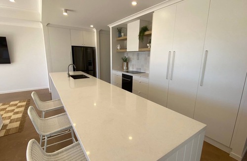Exmouth House | 27 Bluefin Cove - Quaint Family Home