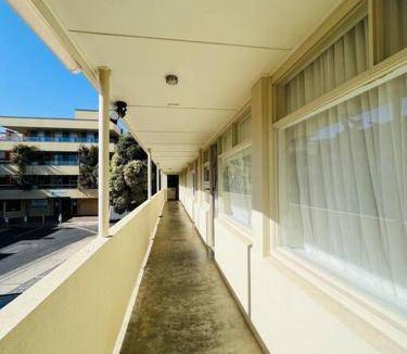 Glenelg Apartment | 28 m² Apartment ∙ 1 bedroom ∙ 2 guests